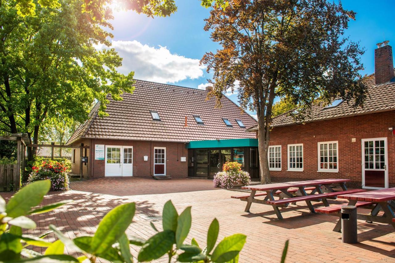 Hoessensportzentrum Westerstede Exterior foto